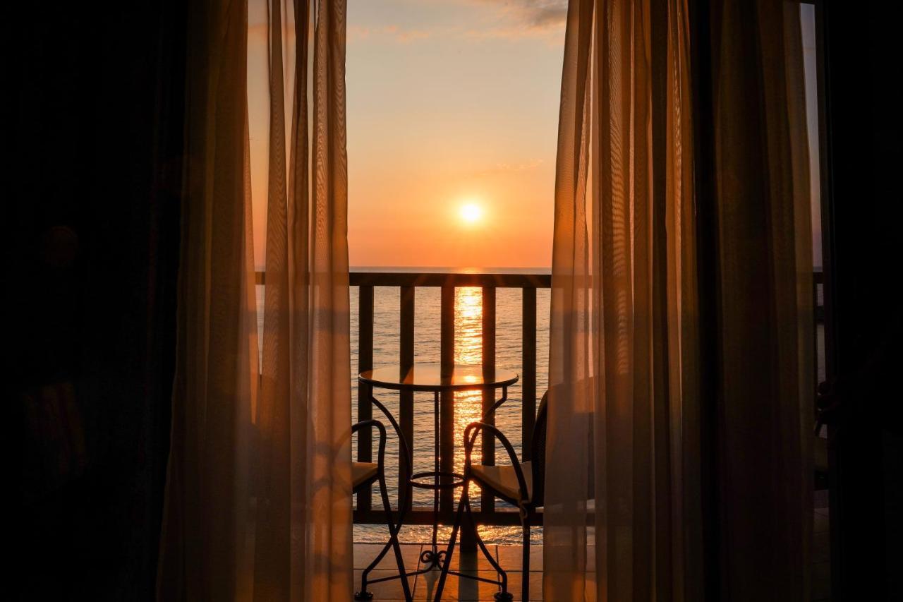 Kenta Beach Hotel Agios Ioannis  Exteriör bild